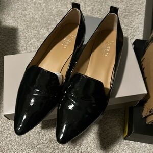 FRANCO SARTO — SADIE LOAFER — BLACK PATENT LEATHER & STUDDED HEEL — LIKE NEW!